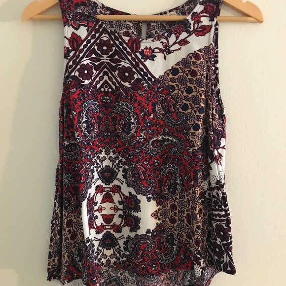 Patterned Sleeveless Top